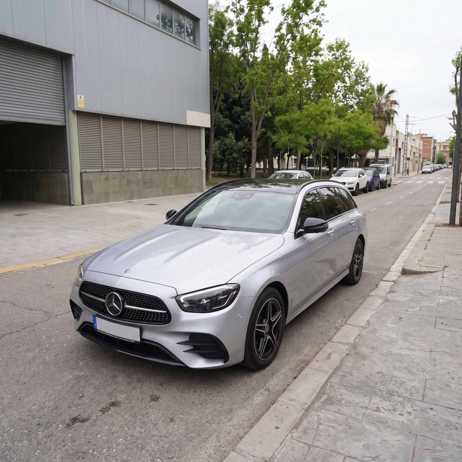 Mercedes-Benz Clase E 300 de Estate 9G-Tronic, foto 1